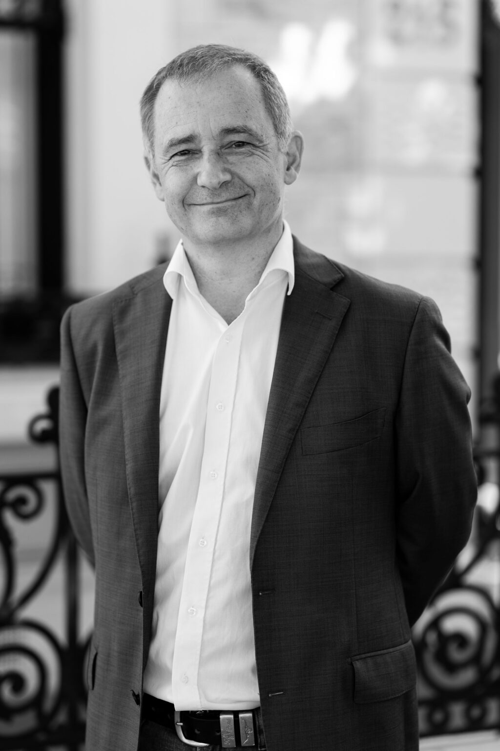 Associate Professor Boopalan Ramasamy - Adelaide Arthroplasty Clinic